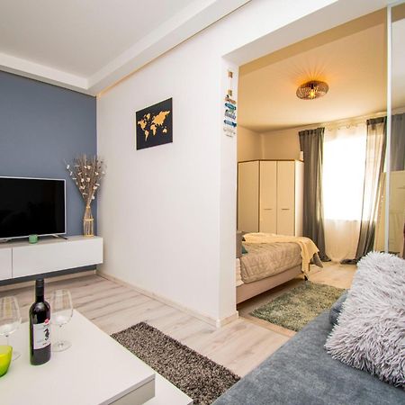 Oasis Apartment 普拉 外观 照片