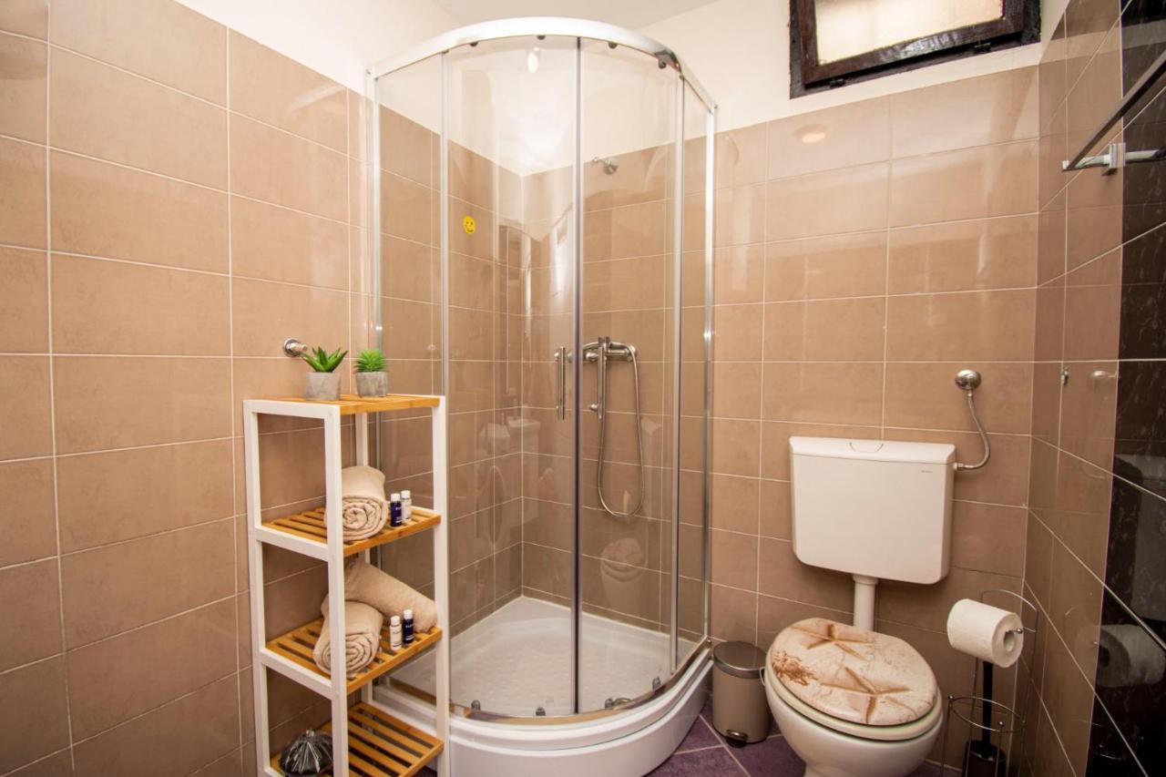 Oasis Apartment 普拉 外观 照片